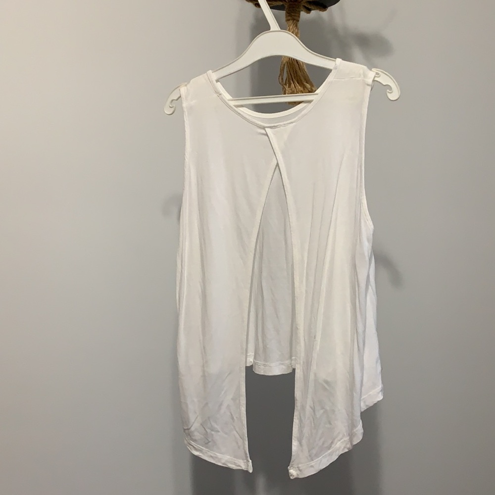 Backless tank. - Picture 2 of 3